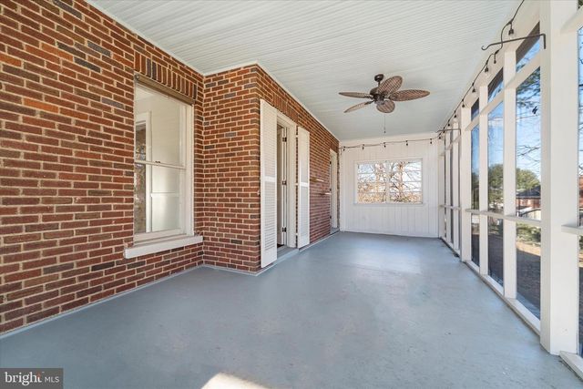 311 W MAIN ST, Purcellville, VA 20132