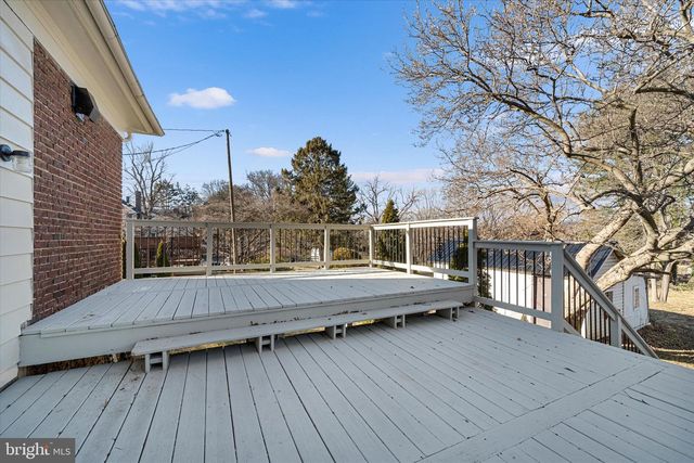 311 W MAIN ST, Purcellville, VA 20132