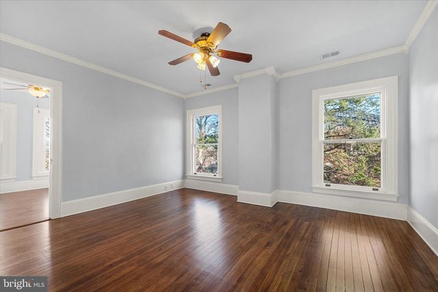 311 W MAIN ST, Purcellville, VA 20132