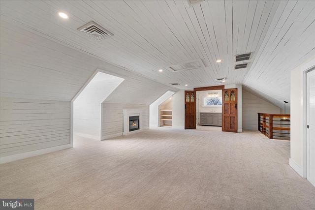 311 W MAIN ST, Purcellville, VA 20132