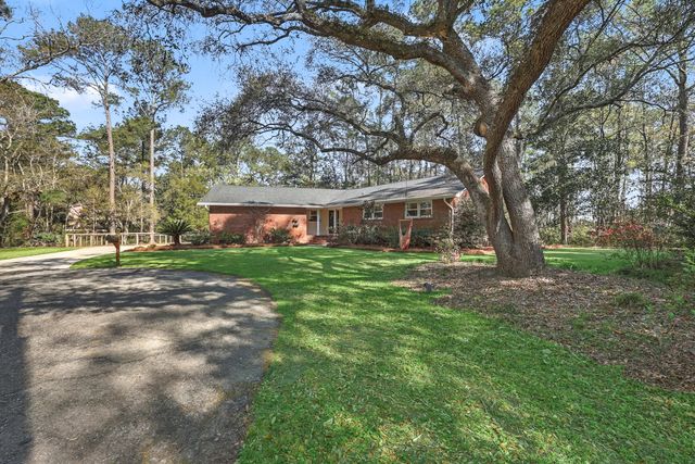 1854 Hutton Court, Charleston, SC 29407