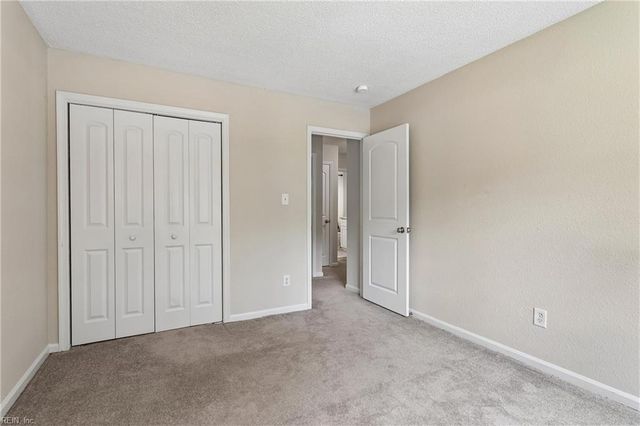 588 Windjammer CRES, Newport News, VA 23602