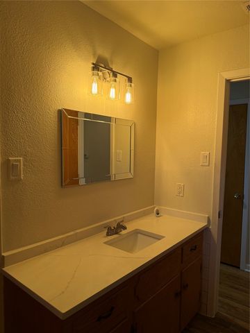 1315 Willow Creek Drive, Lancaster, TX 75146