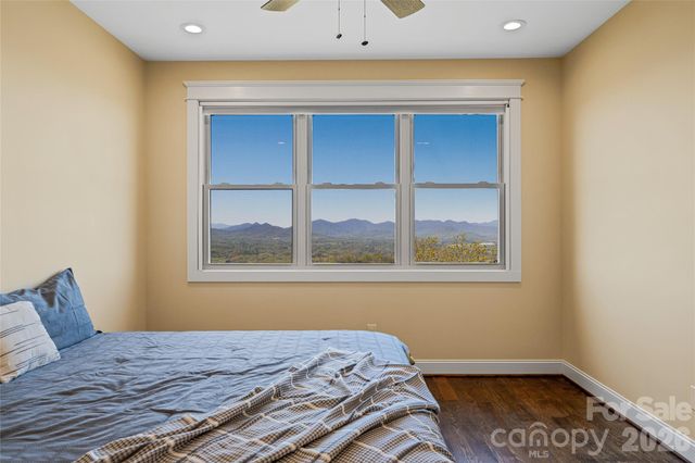 179 Serenity Ridge Trail, Asheville, NC 28804
