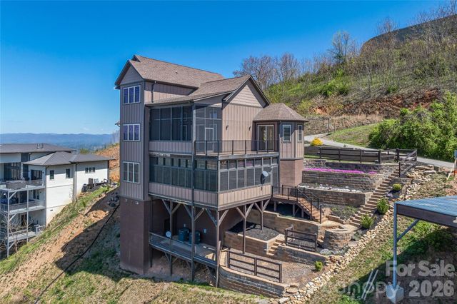 179 Serenity Ridge Trail, Asheville, NC 28804