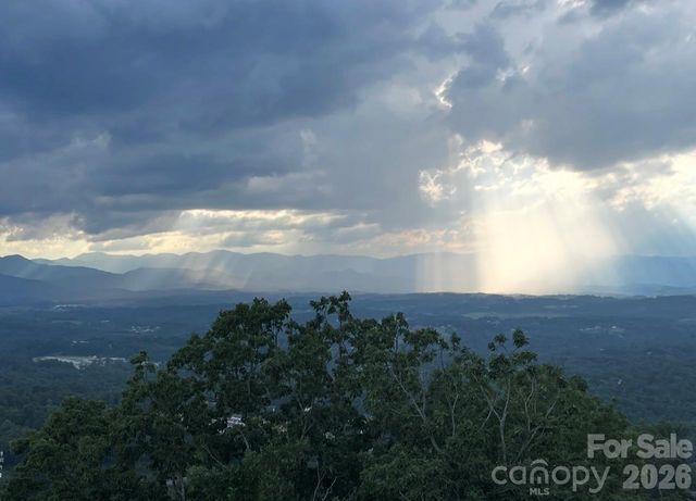 179 Serenity Ridge Trail, Asheville, NC 28804