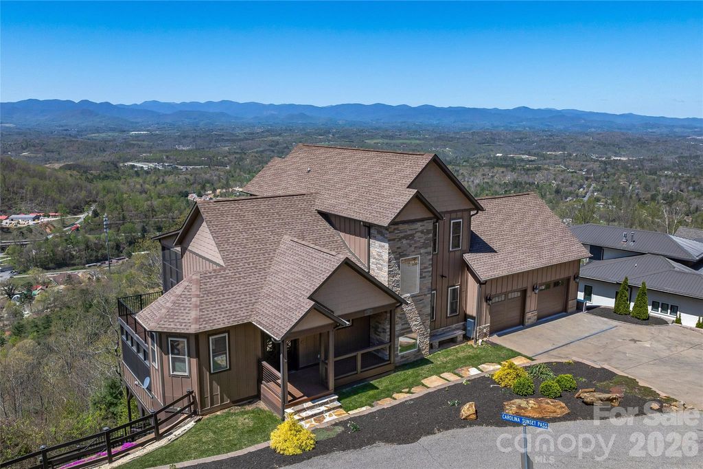 179 Serenity Ridge Trail, Asheville, NC 28804