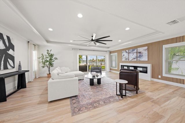 1907 BAY BOULEVARD, Indian Rocks Beach, FL 33785