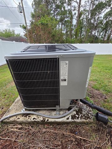 466 HALEYBURY STREET SW, Palm Bay, FL 32908