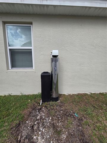 466 HALEYBURY STREET SW, Palm Bay, FL 32908