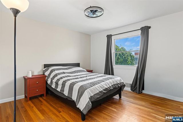 60 16th Avenue, Elmwood Park, NJ 07407