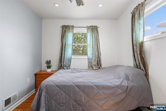 60 16th Avenue, Elmwood Park, NJ 07407