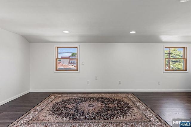 60 16th Avenue, Elmwood Park, NJ 07407