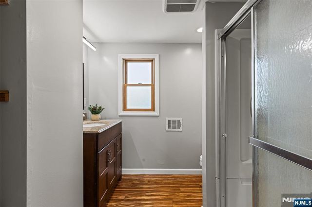 60 16th Avenue, Elmwood Park, NJ 07407