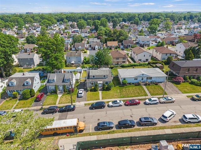 60 16th Avenue, Elmwood Park, NJ 07407