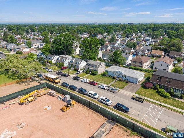 60 16th Avenue, Elmwood Park, NJ 07407