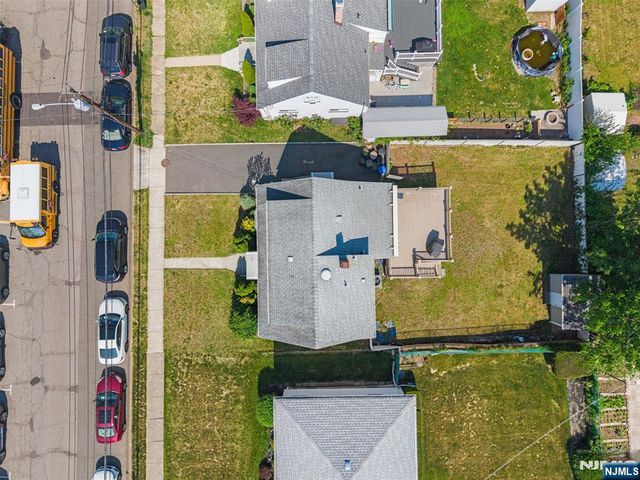 60 16th Avenue, Elmwood Park, NJ 07407