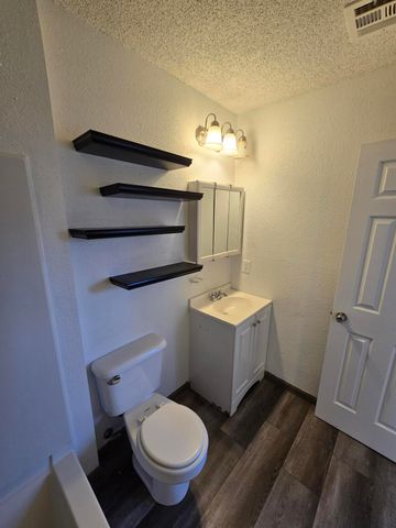 2027 P Street SW, Miami, OK 74354