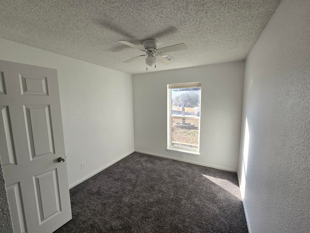 2027 P Street SW, Miami, OK 74354