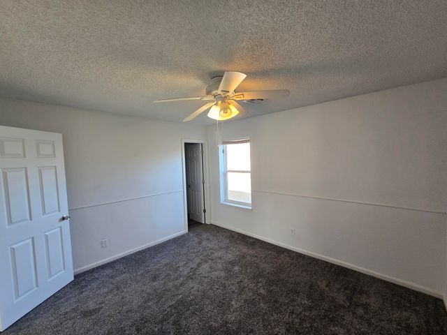 2027 P Street SW, Miami, OK 74354