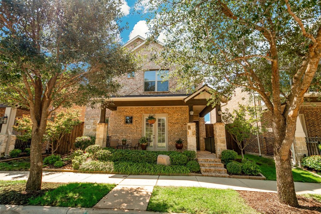 2309 8th Avenue, Flower Mound, TX 75028