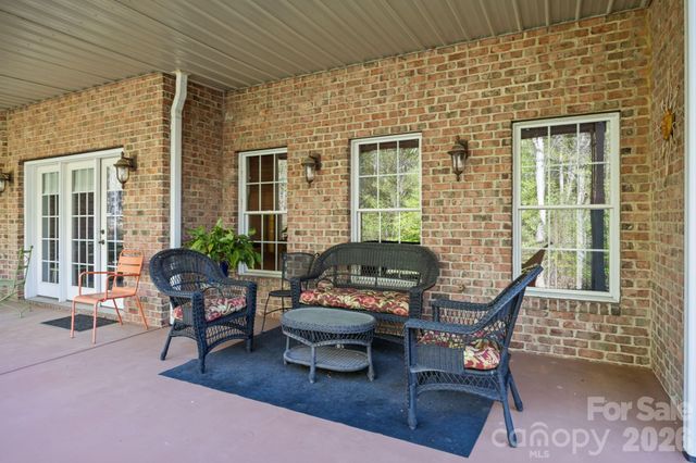 120 Laurel Ridge Drive, Statesville, NC 28677