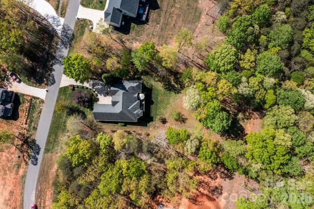 120 Laurel Ridge Drive, Statesville, NC 28677