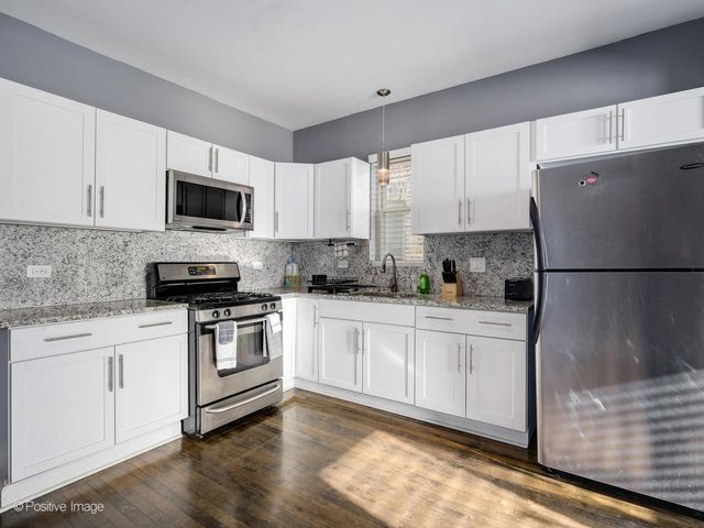 6932 S Green Street, Chicago, IL 60621