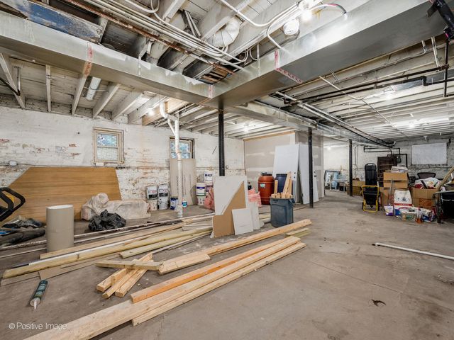 6932 S Green Street, Chicago, IL 60621