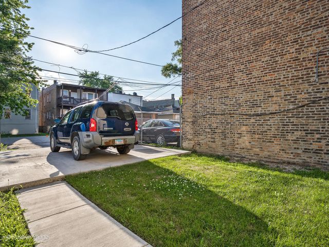 6932 S Green Street, Chicago, IL 60621