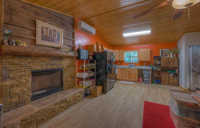 361 Tall Timber Road, Murphy, NC 28906