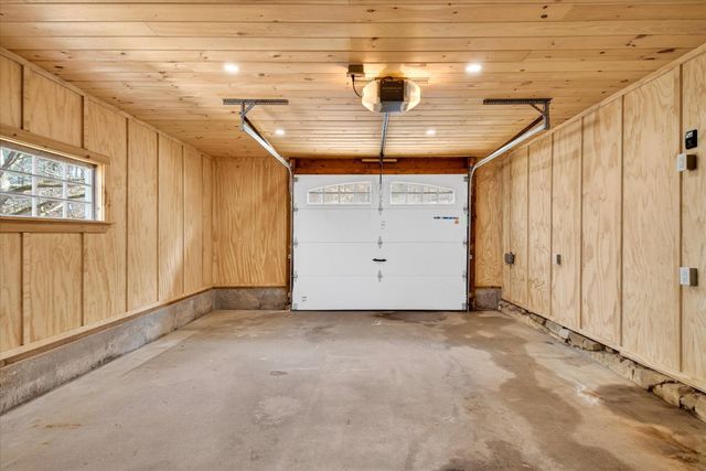 25 Bluff Street, Proctor, VT 05765
