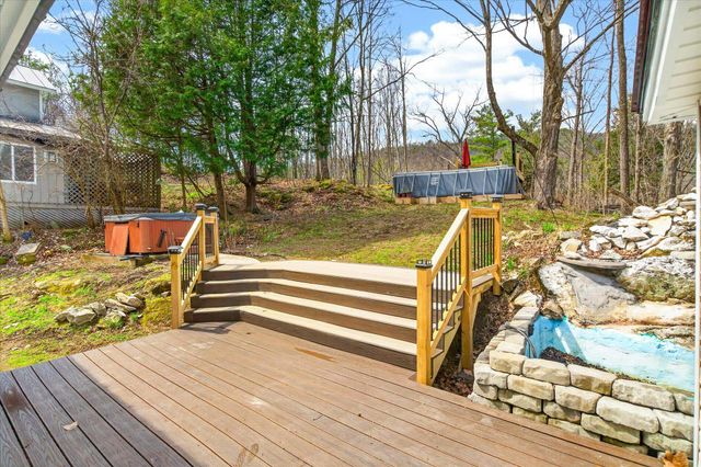 25 Bluff Street, Proctor, VT 05765