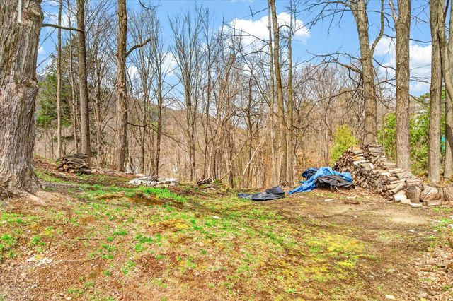 25 Bluff Street, Proctor, VT 05765