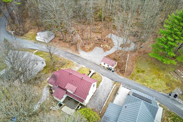 25 Bluff Street, Proctor, VT 05765