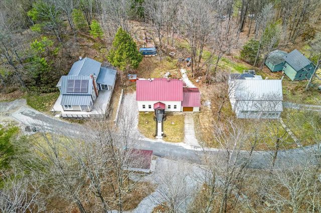25 Bluff Street, Proctor, VT 05765