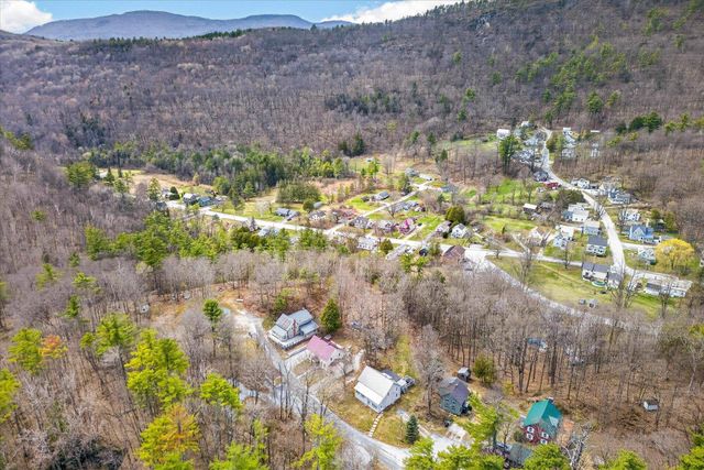 25 Bluff Street, Proctor, VT 05765