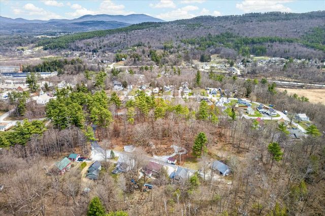 25 Bluff Street, Proctor, VT 05765