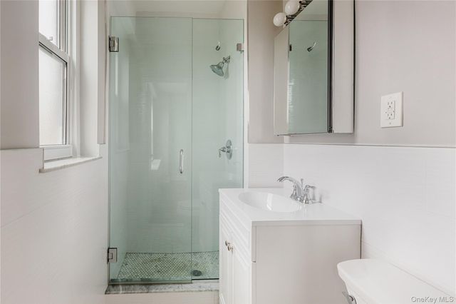 281 Garth Road B6F, Scarsdale, NY 10583