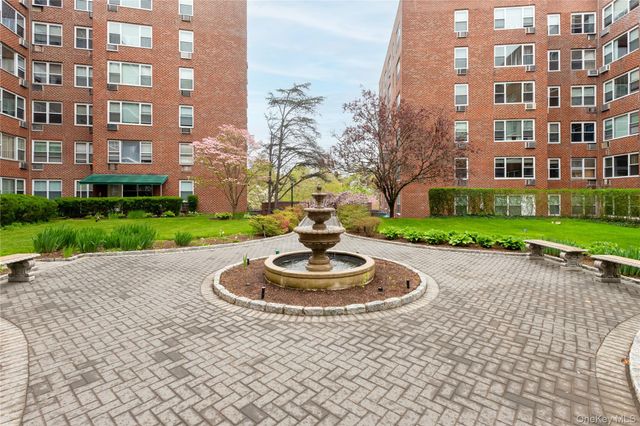 281 Garth Road B6F, Scarsdale, NY 10583