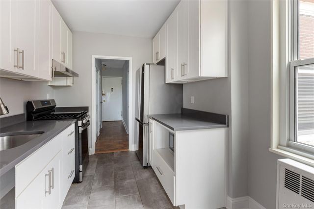 281 Garth Road B6F, Scarsdale, NY 10583