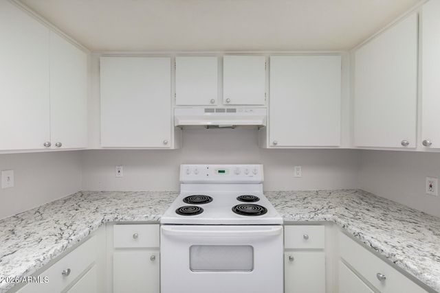 517 W DUKE Drive, Tempe, AZ 85283