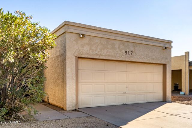 517 W DUKE Drive, Tempe, AZ 85283