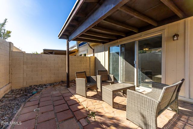 517 W DUKE Drive, Tempe, AZ 85283