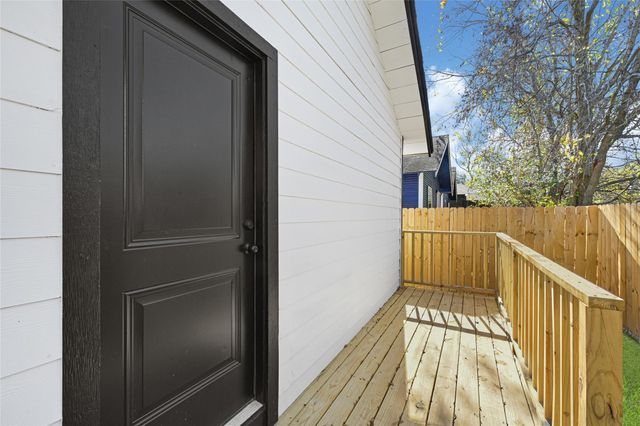 3510 Nagle Street, Houston, TX 77004