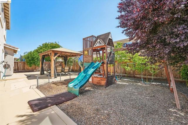 1352 Bellerose Ct, Brentwood, CA 94513