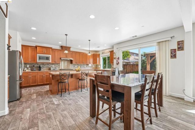 1352 Bellerose Ct, Brentwood, CA 94513