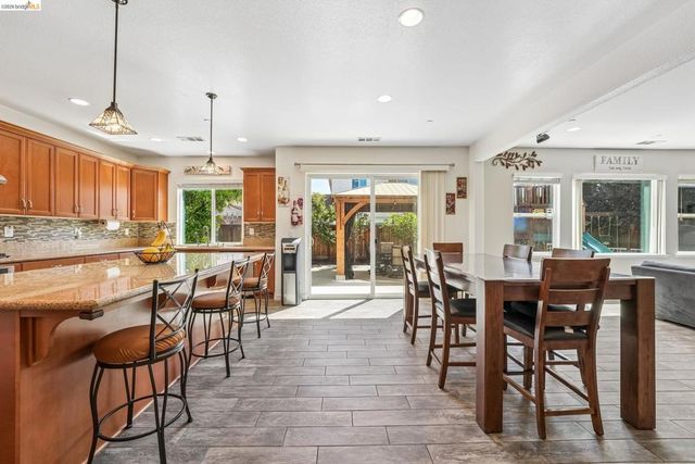 1352 Bellerose Ct, Brentwood, CA 94513
