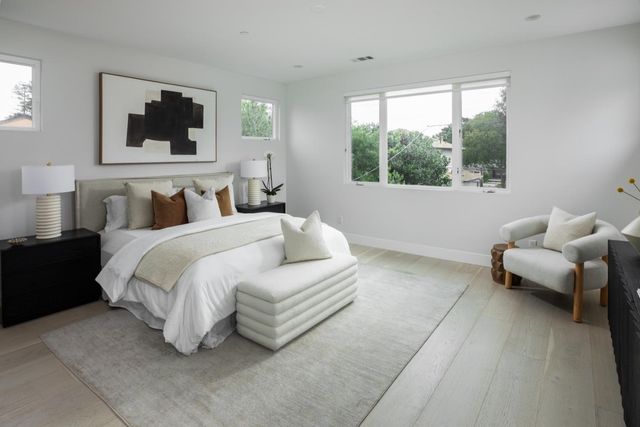 1036 Oakland Avenue, Menlo Park, CA 94025
