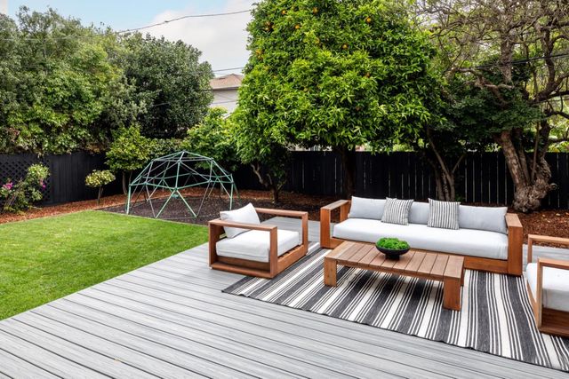 1036 Oakland Avenue, Menlo Park, CA 94025